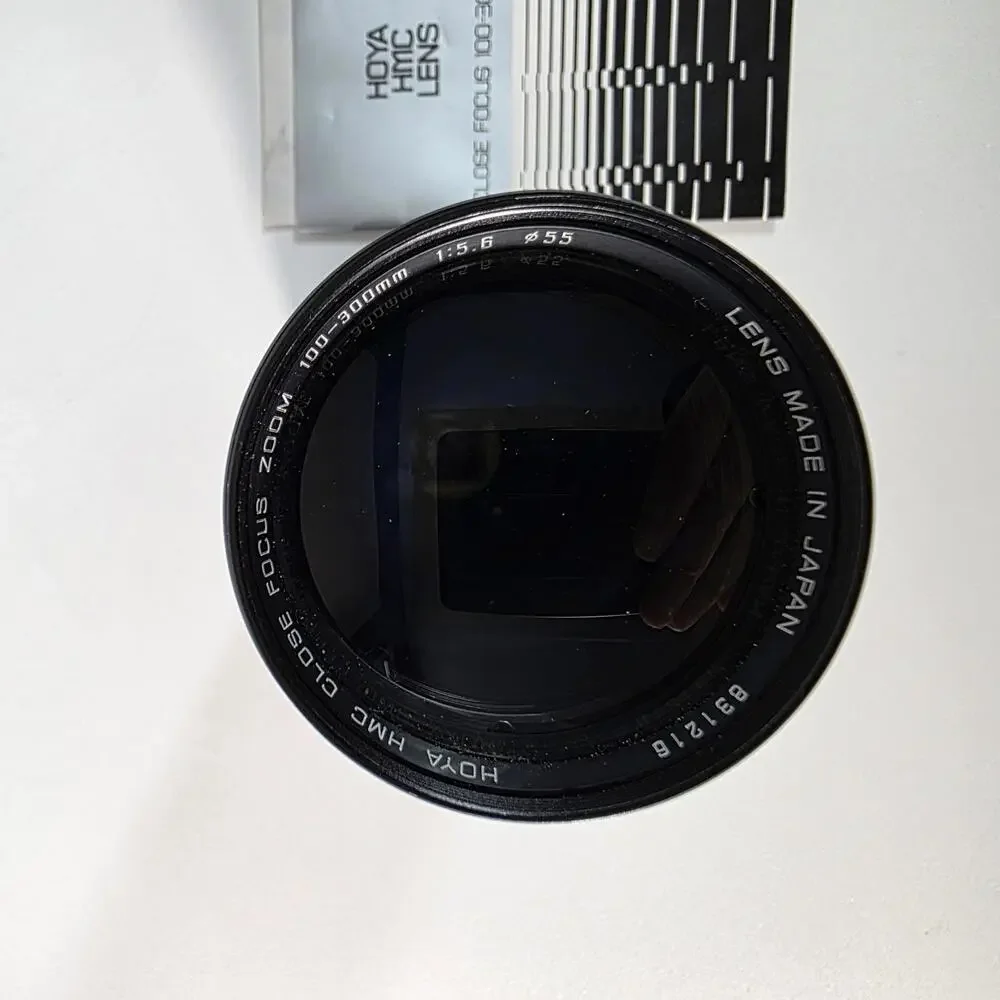 HOYA HMC 100-300MM F 5.6 ZOOM LENS FOR CANON